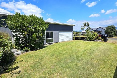 Photo of property in 102 Sands Crescent, Matarangi, Whitianga, 3592
