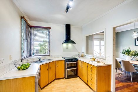 Photo of property in 97 Te Mata Road, Havelock North, 4130