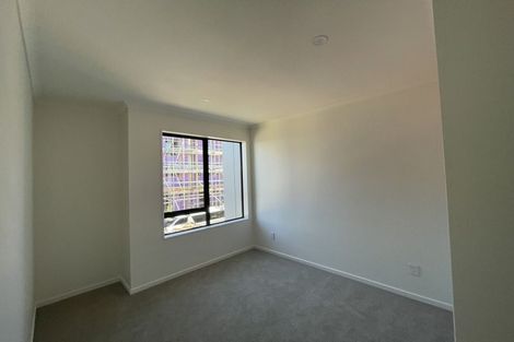 Photo of property in 30 Waipuhinui Way, Wiri, Auckland, 2104