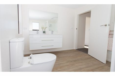 Photo of property in 21 Greenhaven Drive, Burwood, Christchurch, 8083