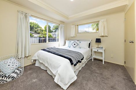 Photo of property in 2/17 Bain Place, Bucklands Beach, Auckland, 2014
