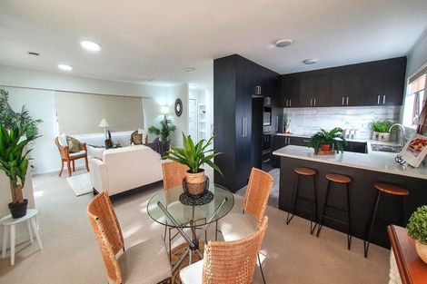 Photo of property in 1/87 Cook Street, Howick, Auckland, 2014