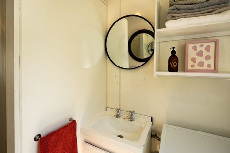 Photo of property in 12/5 Edgars Road, Westmere, Auckland, 1022