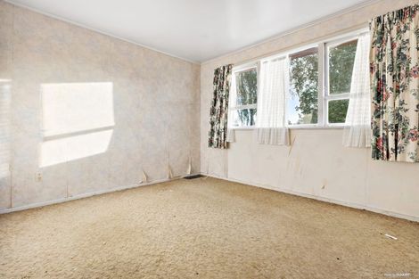 Photo of property in 33 Tairere Crescent, Rosehill, Papakura, 2113