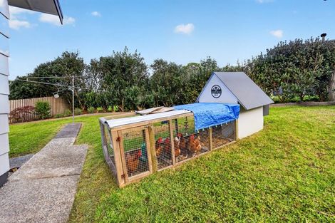 Photo of property in 45 Rautawhiri Road, Helensville, 0800