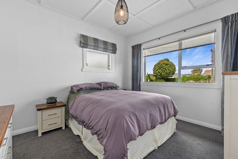 Photo of property in 13 Shortland Street, Regent, Whangarei, 0112
