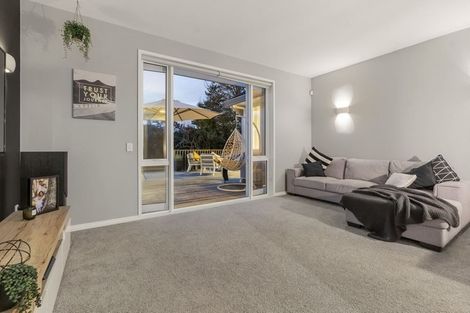 Photo of property in 48 Greenhithe Road, Greenhithe, Auckland, 0632