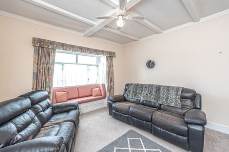 Photo of property in 35 Abbot Street, Gonville, Whanganui, 4501