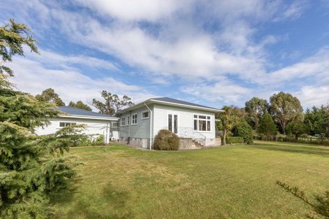 Photo of property in 66 Watts Street, Waipawa, 4210