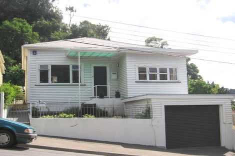 Photo of property in 14 Washington Avenue, Brooklyn, Wellington, 6021