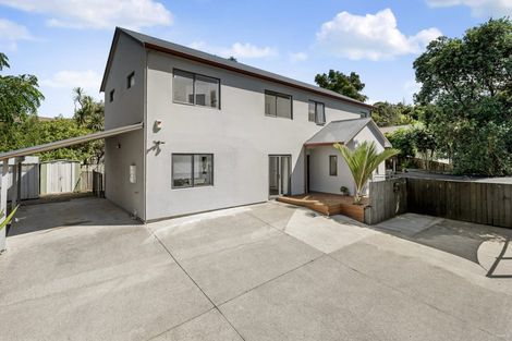 Photo of property in 6a Tallington Crescent, Torbay, Auckland, 0630