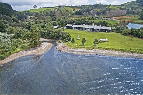Photo of property in 840 Takatu Road, Tawharanui Peninsula, Warkworth, 0986