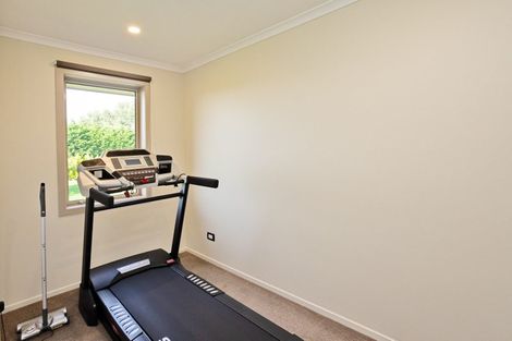 Photo of property in 65 Oteramika Road, Rockdale, Invercargill, 9812