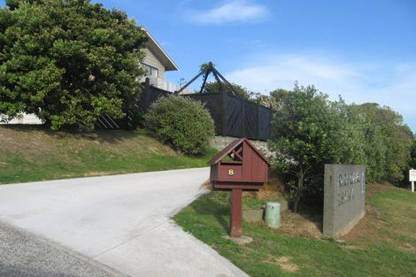 Photo of property in 8 Halladale Road, Papakowhai, Porirua, 5024