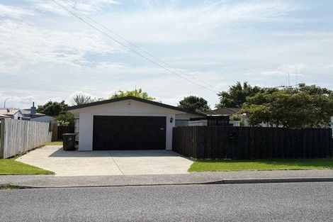 Photo of property in 56a Queen Road, Bellevue, Tauranga, 3110