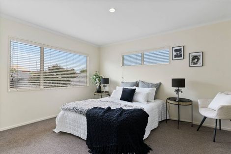 Photo of property in 113a Cook Street, Cockle Bay, Auckland, 2014