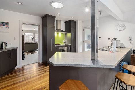 Photo of property in 24 Highbury Drive, Levin, 5510