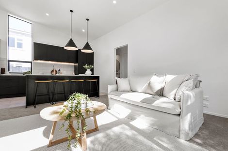 Photo of property in 207a Weston Road, St Albans, Christchurch, 8052