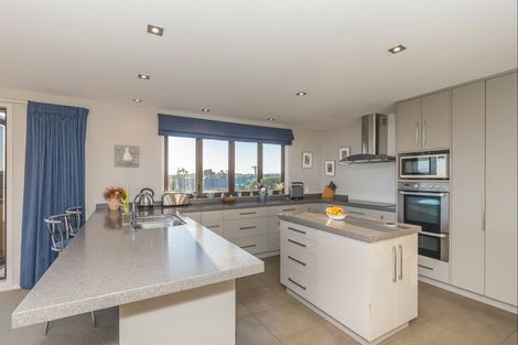 Photo of property in 15a Robbie Street, Foxton Beach, Foxton, 4815