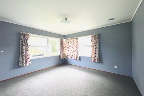 Photo of property in 43 Kurnell Drive, Botany Downs, Auckland, 2010