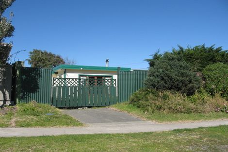 Photo of property in 79 Koputara Road, Himatangi Beach, Foxton, 4891