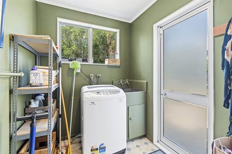 Photo of property in 1138 South Road, Oakura, 4314