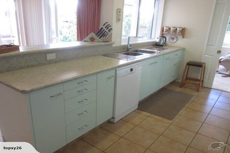 Photo of property in 2 Belmont Rise, Katikati, 3129