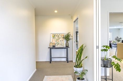 Photo of property in 2 Mosslea Court, Rototuna North, Hamilton, 3210