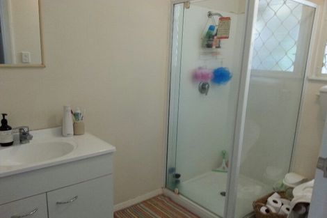 Photo of property in 1/2 Bowling Avenue, Epsom, Auckland, 1023