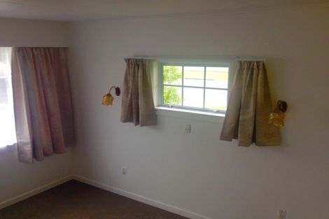 Photo of property in 32 Davies Road, Hurdon, New Plymouth, 4310