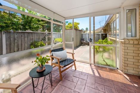 Photo of property in 9/212 Grove Road, Mayfair, Hastings, 4122