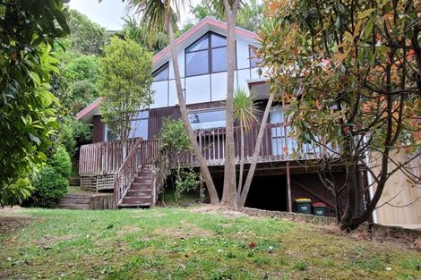 Photo of property in 10 Gainsborough Grove, Belmont, Lower Hutt, 5010