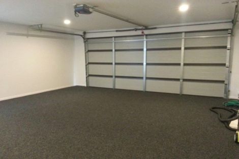 Photo of property in 42 Tarnica Road, Northpark, Auckland, 2013