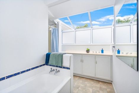 Photo of property in 6 Cambridge Street, Te Kamo, Whangarei, 0112