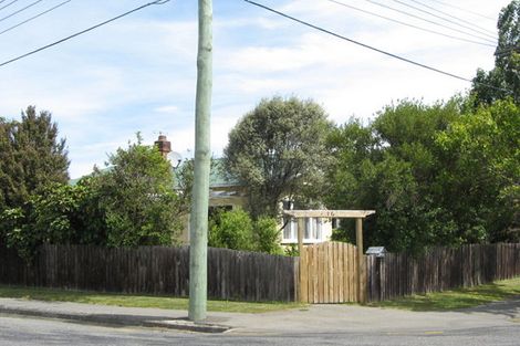 Photo of property in 16 Silvester Street, Woolston, Christchurch, 8023