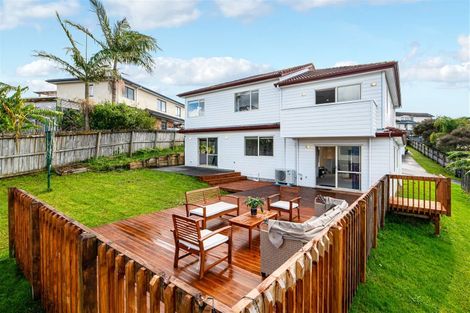 Photo of property in 23 Virginia Street, Henderson, Auckland, 0612