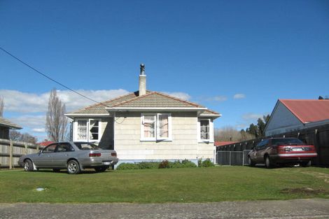 Photo of property in 22 Takahe Street, Taihape, 4720