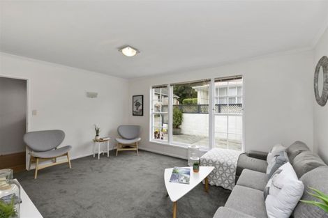 Photo of property in 63a Delhi Crescent, Khandallah, Wellington, 6035