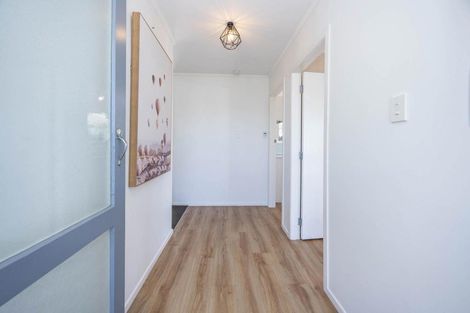 Photo of property in 13 Tanekaha Place, Pukete, Hamilton, 3200