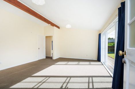 Photo of property in 15b Churchill Avenue, Hokowhitu, Palmerston North, 4410