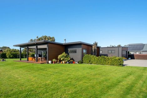 Photo of property in 25 Mill Grove, Clareville, Carterton, 5713