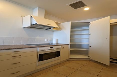 Photo of property in Maddison Apartments, 3/6e Queen Street, Palmerston North, 4410