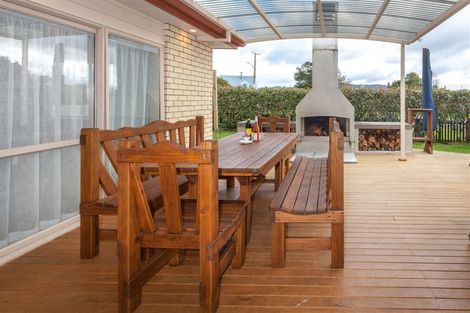 Photo of property in 2 Cobham Lane, Whitianga, 3510