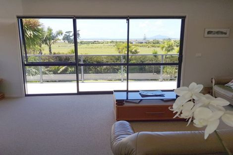 Photo of property in 381 Cove Road, Waipu, 0582