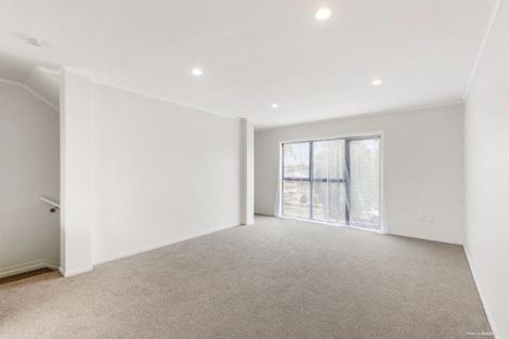 Photo of property in 10 Kevale Place, Manurewa, Auckland, 2102