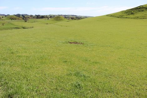 Photo of property in 98 Lincoln Road, Inglewood, 4389