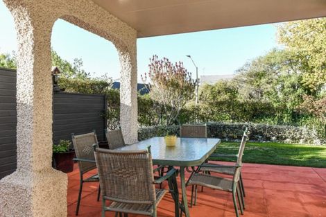 Photo of property in 60 Lucknow Road, Havelock North, 4130