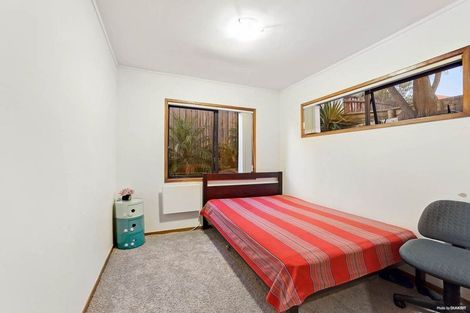 Photo of property in 2/164 Rangatira Road, Beach Haven, Auckland, 0626
