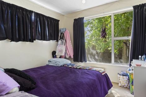 Photo of property in 16 Lacy Gate Place, Woodend, 7610