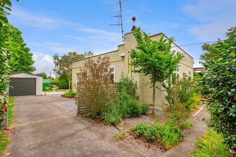 Photo of property in 41 Rhodes Street, Carterton, 5713